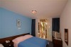 Hotel Istra, otok Rab, trokrevetna soba. Hotel Istra nalazi se u blizini Luka Rab, Plaža Frkanj i Plaža Kampor. Dodatne znamenitosti na tom području s