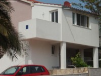 Apartman Hrvatska, apartman za 2-5 osoba, cca. 100 m od plaže